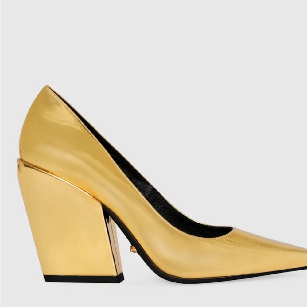 Gold Women's Pumps